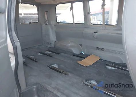 2010 Chevrolet Express 2500 Ls из США, поврежденный, VIN 1GAZGPDGXA1165173